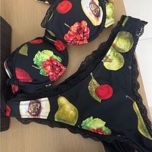 Besos Fruit Print Bikini Set